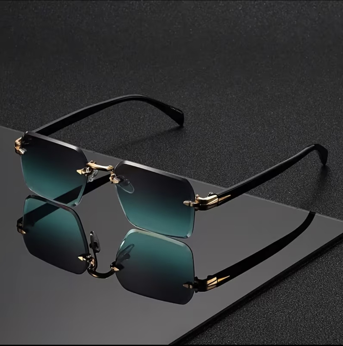 AURA Frameless Beveled Square — Malachite
